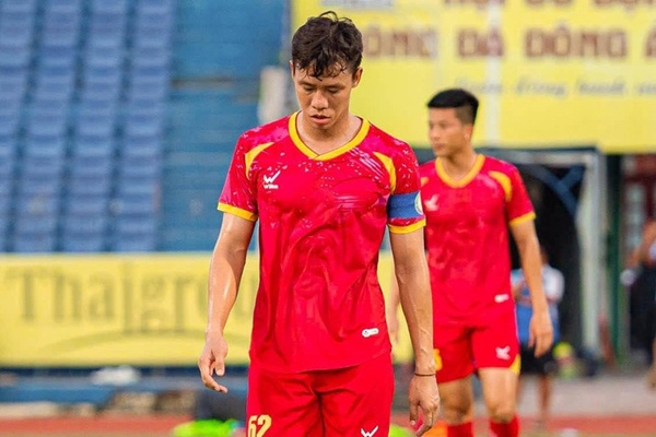 Quế Ngọc Hải chia tay Thanh Hóa, chuẩn bị cập bến SHB Đà Nẵng