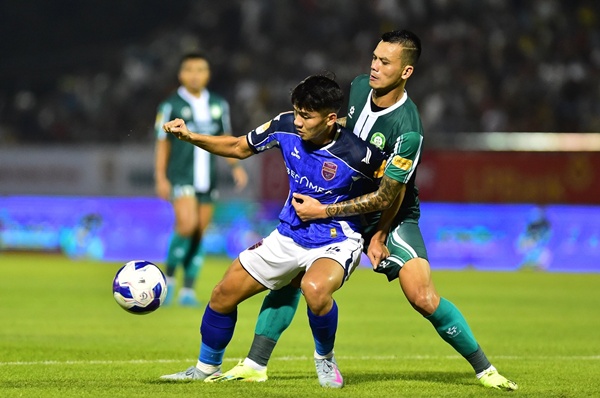 Trường Tươi Đồng Nai thăng hoa nhờ đôi chân ma thuật của Minh Vương